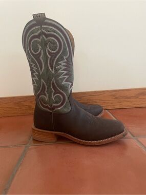 HYER Cowboy Boots
